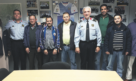Els membres del Comité de Mezquitas de Sabadell van mantenir una trobada amb els Mossos d’Esquadra