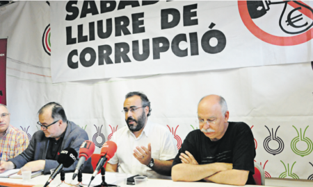 Membres de Sabadell Lliure de Corrupció ahir en roda de premsa