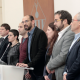’alcalde i els membres de la Junta de Portaveus acompanyats d’Eva Abellán