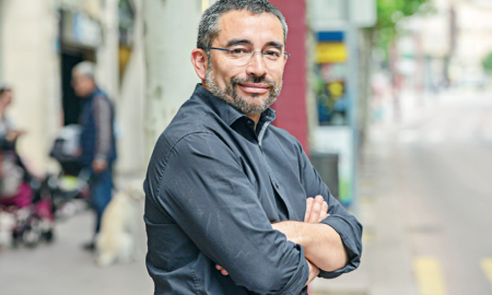 Gabriel Fernàndez, a la Rambla, just davant del seu despatx