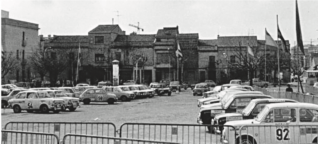 el parc tancat de la Casa de la Caritat durant el V Ral·li de la Llana del 1972