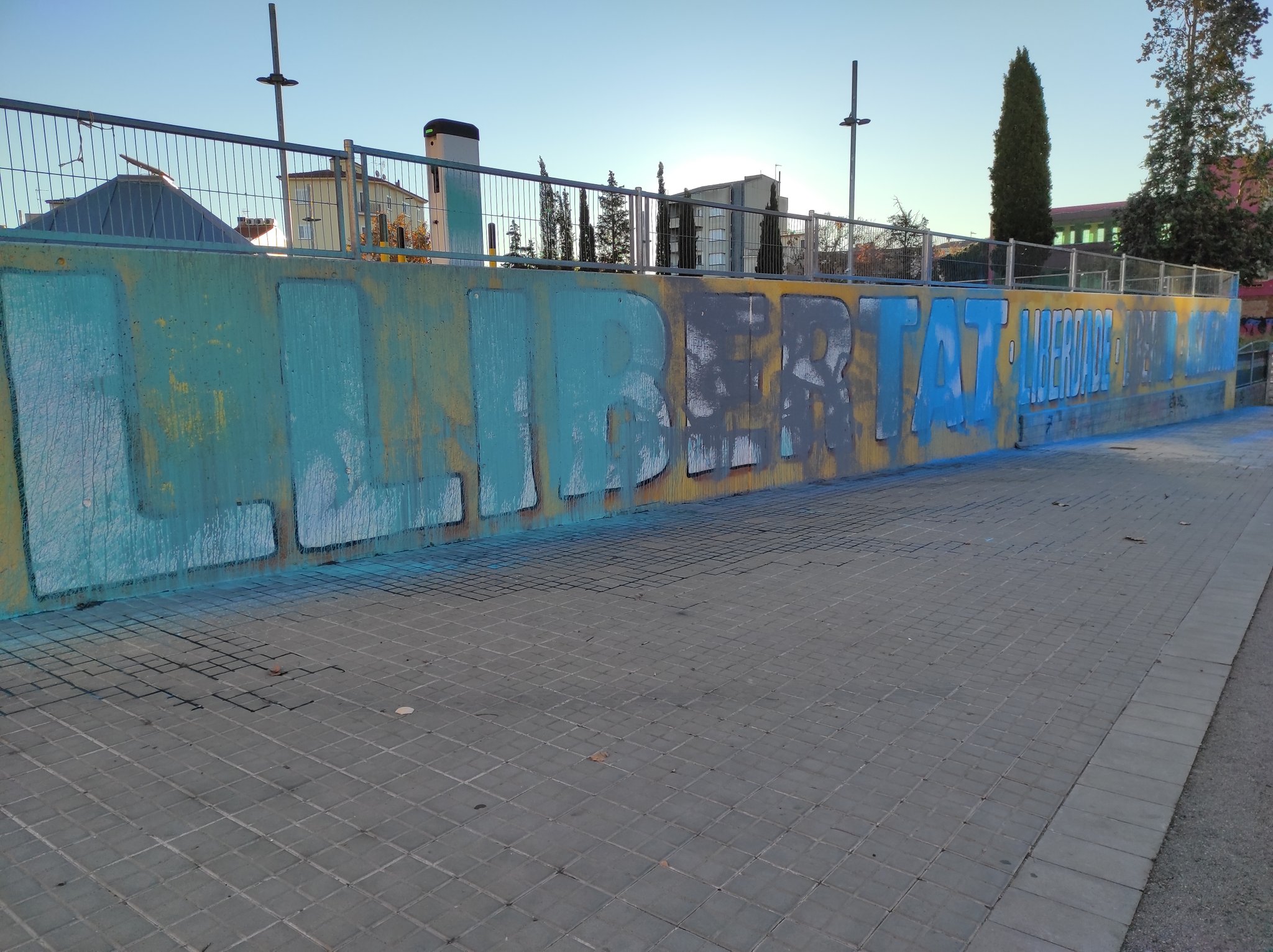 Bretolada al mur de la Llibertat de Sabadell / CEDIDA