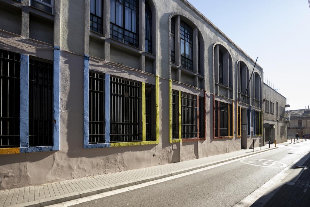 L'edifici de l'Escola del Sol al carrer del Migdia / VICTÒRIA ROVIRA