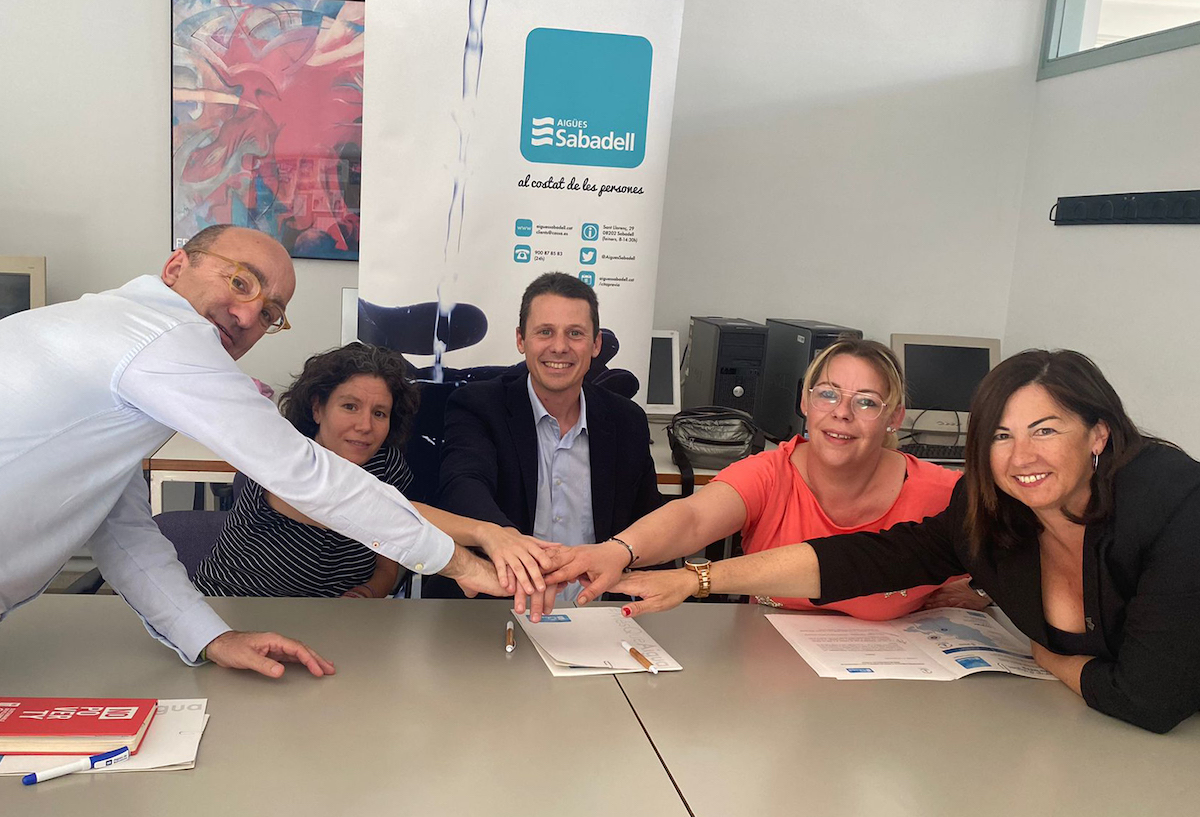 Aigües Sabadell obre una nova ‘Oficina de Barri’ al Poblenou